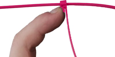 Kortpack - Hersluitbare Kabelbinders/Tyraps - 750mm lang x 7.6mm breed - Roze - 100 stuks - Treksterkte: 22.2KG - Bundeldiameter: 226mm - Bundelbandjes - (099.1043)
