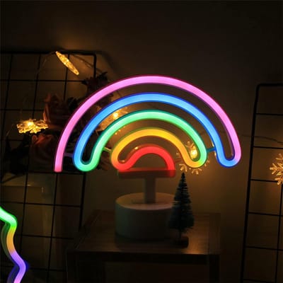 Daity LED-neonlampen - regenboogneonlampen - met voet - batterij- of USB-voeding - neonlampen - nachtlampjes - LED-neonlampen - geschikt voor kinderkamers - woonkamers - feestdagen en feestdecoraties [G-rated energie-efficiëntie]