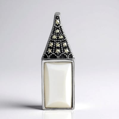 Cavill - Zilveren Hanger met Parelmoer Baguette 11,5x7 mm en 0,06 ct Marcasiet - 925 Sterling Zilver - Elegante Tijdloze Dameshanger - Glanzend Zilver
