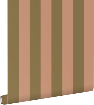 ESTAhome behang strepen olijfgroen en terracotta roze - 0.53 x 10.05 m - 131974