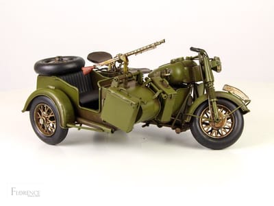 Maddeco - blikken - leger - motor met zijspan - groen - blik - legermotor