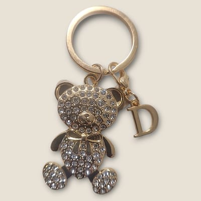 Sleutelhanger Beertje met Letter D - Gepersonaliseerd - Persoonlijk cadeau - Verjaardagscadeau - Kraamcadeau - Persoonlijk geschenk - Tashanger - Sleutelhanger