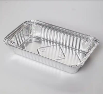 Rechthoekige aluminium wegwerp bakje 650ml 224x132x34mm per 100 stuks inclusief deksels - Alu bakje - Ideaal voor barbecue | Fitness | Take Away | Prep meal | Aluminium bakjes wegwerp | Aluminium bakjes met deksel | Aluminium wegwerp bakjes