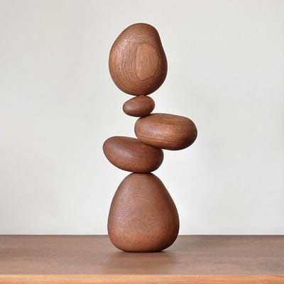 Décoration de maison abstraite en bois massif Sculpture en pierre d'équilibre magnétique créative Ornements d'art amusants Statue de puzzle de style nordique Cadeau brown