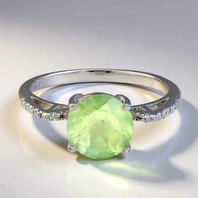 Cavill - Zilveren Ring met Prehniet 1,68 ct & Witte Topaas 0,065 ct - 925 Sterling Zilver - Elegante, Rondgeslepen Edelsteen Ring - Dames Sieraden