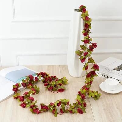 Kunstbloemen Rode Rozen Slinger 250 cm - Nepbloemen Decoratie - Valentijn, Interieur & Fiets - Kasey