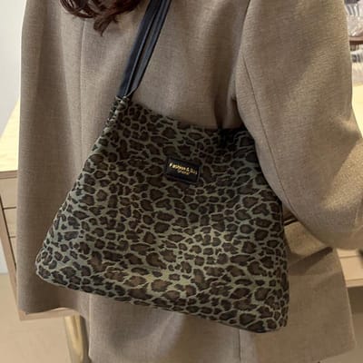 Sac fourre-tout grande capacité à imprimé léopard pour femme, tendance, décontracté et tendance, à une épaule black