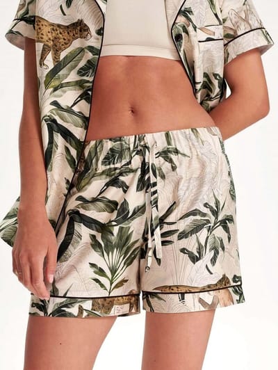 Jungle pyjama set dames–klassiek shirt& korte broek–handgeschilderde print–100% Katoensatijn–maat S