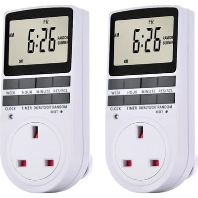 Pakket van 2 digitale plug-in timer-aansluiting LCD-scherm 10 programmeerbare schakelprogramma's 24 uur en 7 Pack of 2 & UK Plug