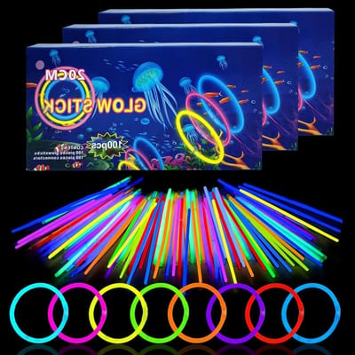 Allecto Plus - Glow Sticks Multicolor - Feest Pakket - Glow in the Dark - Glow Stick Kettingen Armbanden - Set van 200 Stuks - Voor Kinderen en Volwassenen - Bulk Verpakking - Geschikt voor Halloween Kerst Pasen