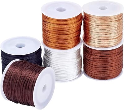 2mm Nylon Satijnen Zijde Koorden in 6 Kleuren voor Sieraden Maken, Macramé, Armbanden en Dromenvangers - Totaal 59m