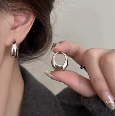 Oorbellen Set - Kleur: Zilver - Luxe Oorbellen - Hoge Kwaliteit - RVS / Roestvrijstaal / Stainless Steel - Oorhangers / Oorknopjes - Inclusief Luxe Cadeauverpakking - Moeder / Moederdag - Vrouwen - Bloemen / Feest / Party - Luxury Earrings