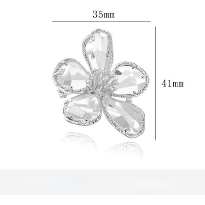 Broche exquise en strass pour femme, bijoux en forme de fleur transparente, élégante, en cristal, à la mode, badge, plante, cadeau de luxe white