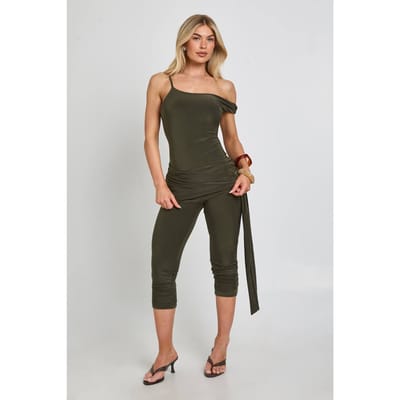 boohoo Dames Slinky Asymmetrische Hals Capri Jumpsuit | Kaki | Maat: 38