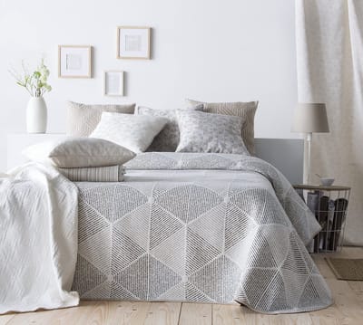 Sprei Sofia 27 voor tweepersoonsbed 135 cm | Sprei 135 cm | Sprei 230 x 270 cm, beige