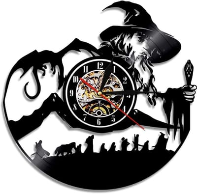 Vinyl Wandklok met Lord of the Rings Thema - Een Uniek Cadeau voor Fans