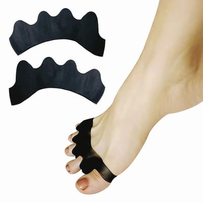 Daity Teenspreiders voor mannen en vrouwen - teenspreiders voor vrouwen - verlichten overlappende tenen - knobbelcorrector en pijn bij hamertenen - gel teenspreiders scheiden en ontspannen de tenen. 2 stuks zwart