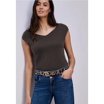 Shirt zonder mouwen met diamanten halslijn