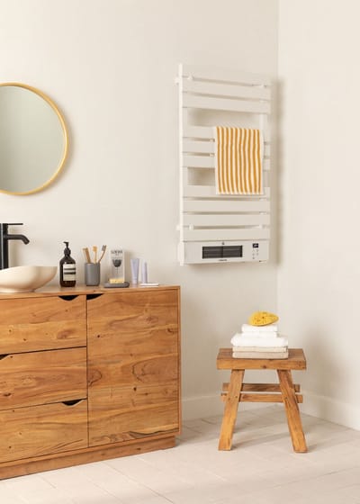 CREATE - Elektrisch verwarmd handdoekenrek met WiFi 500/1500W - Wit - Zonder plank - WARM TOWEL PRO