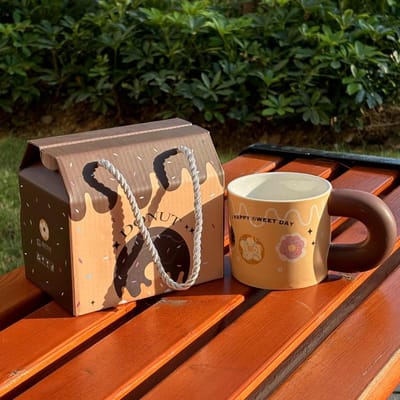 Mug Mignon Donut Tasse Douce Main Boîte Cadeau Dessin Animé Céramique Grosse Tasse Couple Haut Joli Tasse à Eau Cadeau de Vacances 301-400ml beige