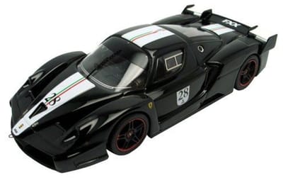 Ferrari FXX #28 - 1:43 - Hot Wheels Elite