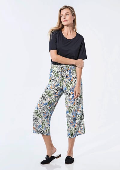 Zomerse gedessineerde broek - beige / blauw / oranje / gedess. - Gr. 19 van Goldner Fashion