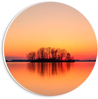 Forex Wandcirkel - silhouet Eilandje tijdens Zonsondergang - 20x20cm Foto op Wandcirkel (met ophangsysteem)