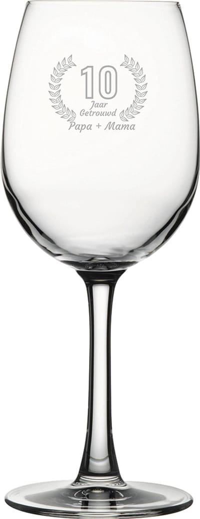 Gegraveerde witte wijnglas 36cl Papa + mama 10 jaar getrouwd