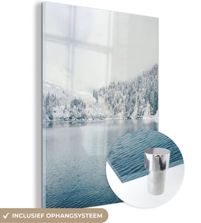 MuchoWow® Glasschilderij 30x40 cm - Schilderij acrylglas - Winter - Water - Sneeuw - Foto op glas - Schilderijen