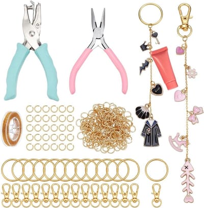 263 Lip Gloss Sleutelhangers met Ijzeren Gatenpons, Messing Ketting, Spuittang en 200 Verbindingringen en Carabiners