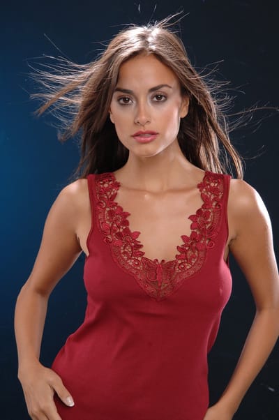 Toker collection Hemdje met kant, breed bandje 228/1 Kanten dames onderhemd - 100% katoenen ondergoed - 42 - Bordeaux