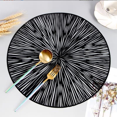 Placemats - Rond - 38 cm - 4 stuks -  Onderlegger - Hitte bestendig - Kleur Zwart - Open gewerkt