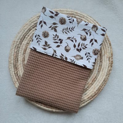 Wiegdeken wafelstof taupe - katoen french flowers - 70x100 cm - Handgemaakt - Handmade