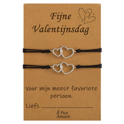 Koppel Armbandjes voor 2 "Fijne Valentijnsdag" - Verbonden Hartjes - Vriendschapsarmbandjes met Persoonlijk Cadeau Kaartje - Zilverkleurig - Elastisch Verstelbaar - Pax Amare