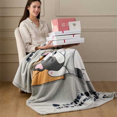 Dailygoods- Knuffeldeken 130x150 cm - Zachte Fleece Deken - Decoratieve Deken - Cadeau voor Moederdag/Vaderdag - Warmte en Positieve Vibes - Geschenk Klaar met Kaart en Stickerset