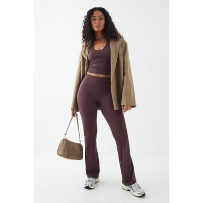 Dames DSGN Studio Lange Hoge Taille Ultra Sculpt Yoga Wijduitlopende Legging | Chocoladebruin | Maat: XS