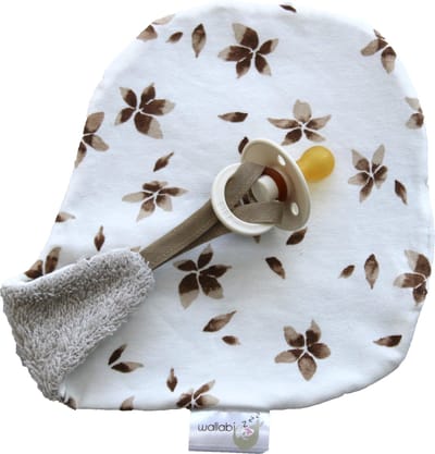 Wallabiezzz Speendoekje - Speenknuffel - Baby - Kraam cadeau - Bruin / Wit