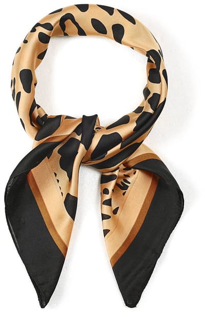 Zomerse Sjaal met Dierenprint - Trendy Lichtgewicht Omslagdoek - Stijlvol Accessoire voor Vakantie en Dagelijks Gebruik