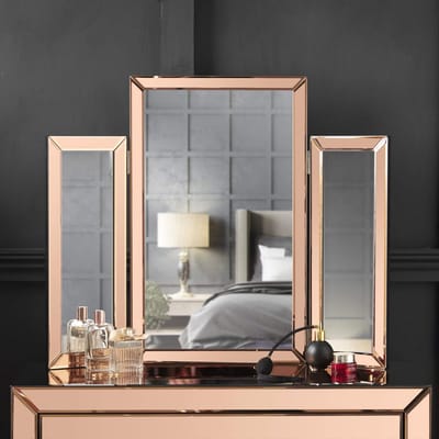 Driebladige Make-up Spiegel - Vrijstaande Tafelspiegel - Make-up Aanbrengen - Verstelbaar en Opvouwbaar - 60 x 75 cm - Roségoud