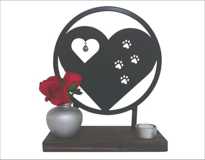 Honden urn - huisdieren urn - Hond of kat - zwart gecoat staal - houten sokkel - 28cm - hart met pootjes