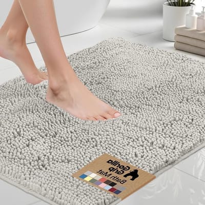 Badkamer Vloerkleed - Zachte Badmat - Voeten Droog Houden - Ultra Absorberend Ontwerp - 61 x 137 cm - Lichtgrijs