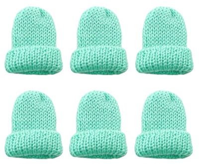 Set van 6 gebreide eierwarmers voor een gezellig ontbijt