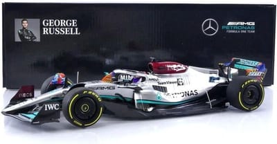 Mercedes-AMG Petronas Formula One Team F1 W13 E Performance #63 Miami GP 2022 - 1:18 - Minichamps