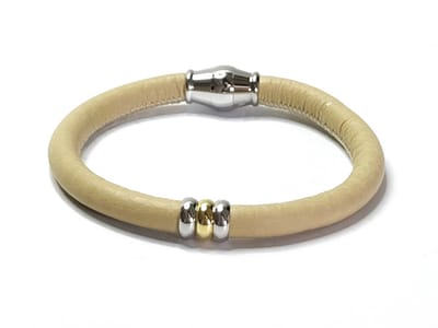 NIEUW! Jolla - dames armband zilver - leer - magneetsluiting - bedels - tweekleurig - Single Ladies - Beige
