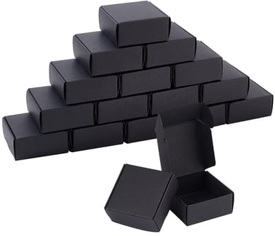 Dailygoods - Mini Kartonnen Dozen - 100 Stuks - Zwart - Voor Present Wrapping - Geschikt voor Sieraden - 5.5x5.5x2.5 cm