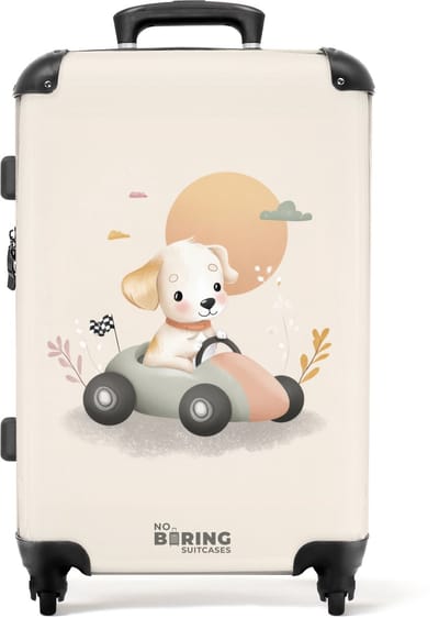 NoBoringSuitcases.com® - Kinderkoffer jongen - Kindertrolley jongens - Puppy in een raceauto in beige kleuren - Koffer kind groot - Rolkoffer lichtgewicht - Reiskoffer met 4 wielen - Grote trolley XL - 20 kg bagage