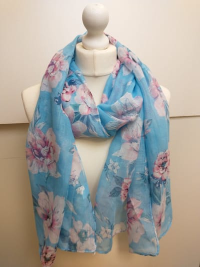 Lange dames sjaal Rita-gebloemd motief-blauw wit roze groen zwart fuchsia