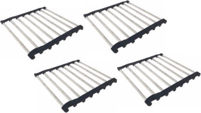 4x Metalen zilvere pannenonderzetters vierkant 20 cm - Keukenbenodigdheden - Kookbenodigdheden - Tafel dekken - Pannenonderzetter - Pannen/schalen onderzetters van metaal