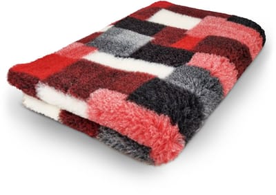 Vetbed Patchwork - Antislip Hondenmat - 150 x 100 cm - Rood - Benchmat - Hondenkleed - Voor Honden - Machine Wasbaar