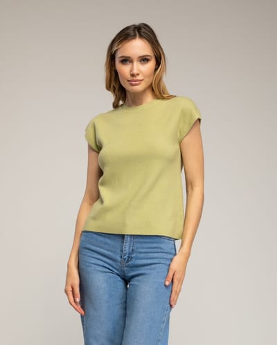 Mouwloze effen gebreide top met een ronde hals.
